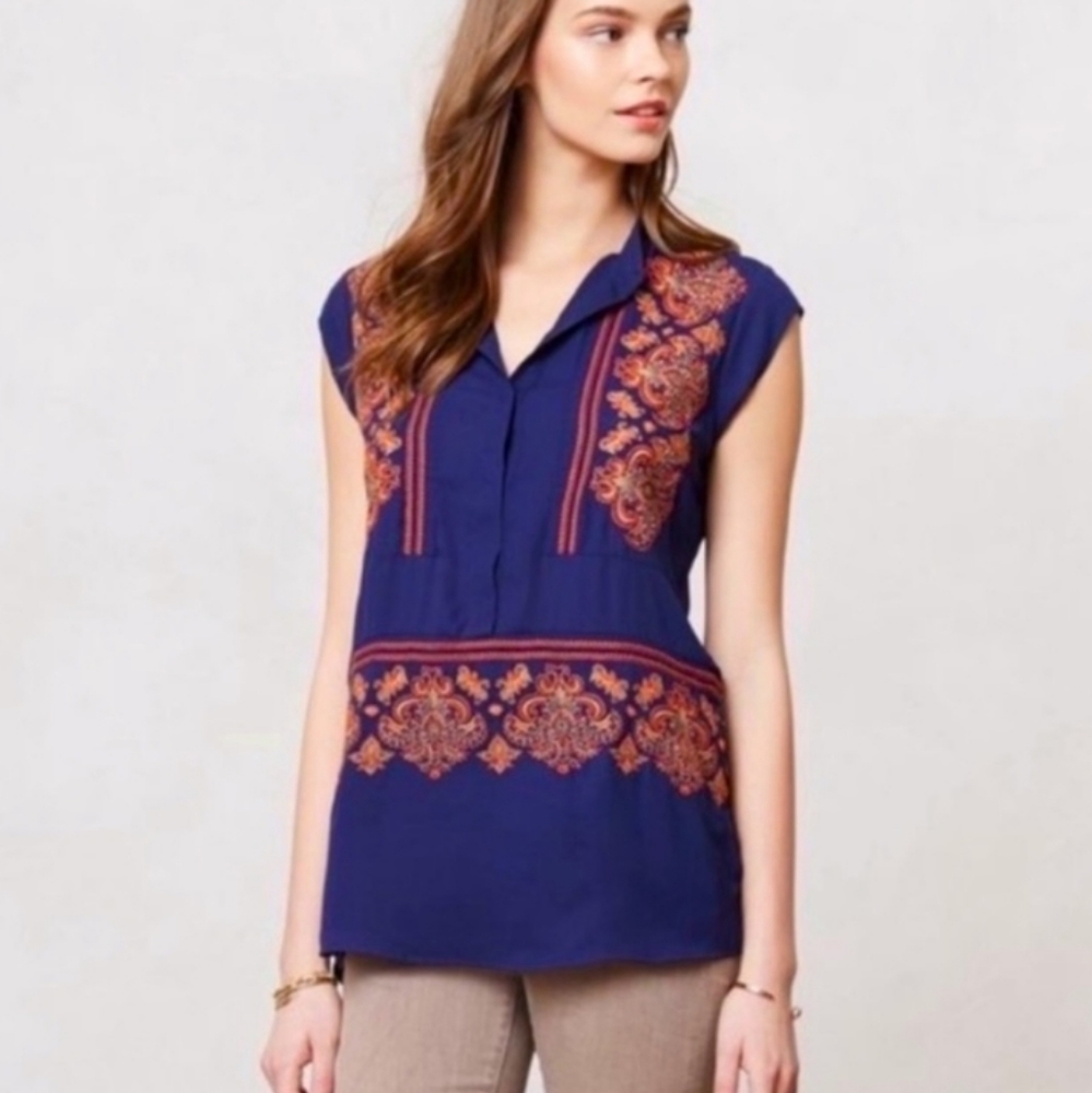 HD in Paris Embroidered Blouse 🪞